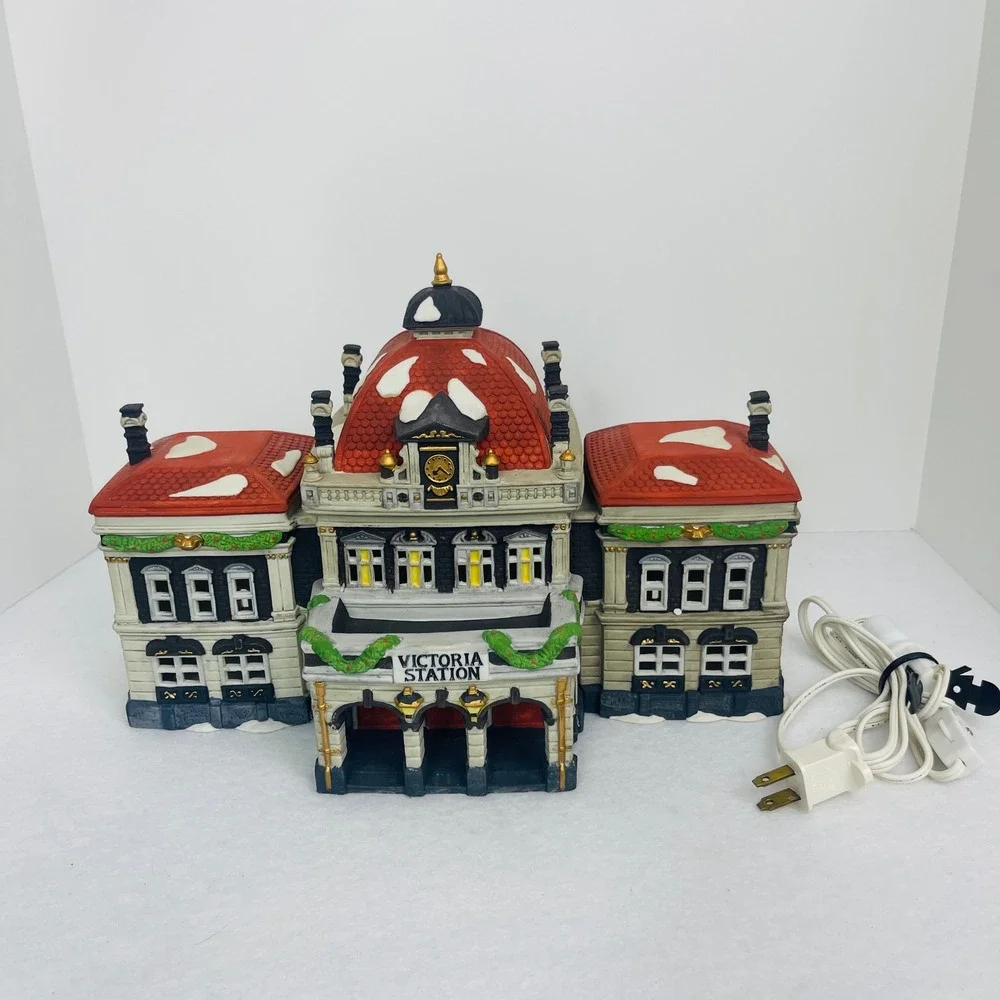 Victoria Station Christmas Village Building Ceramic Lighted Train Station Decor